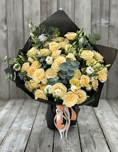 Букет цветов из:  Розы и Лизиантусы в Холодном