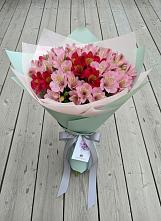 Букет цветов из:  Альстромерии #REPLACE_PRED# Холодном