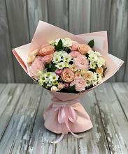 Букет цветов из:  Гвоздики, Розы и Хризантемы в Холодном