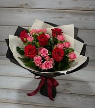 Букет цветов из:  Розы в Холодном