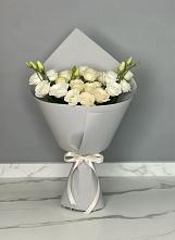 Букет цветов из:  Розы и Лизиантусы в Холодном